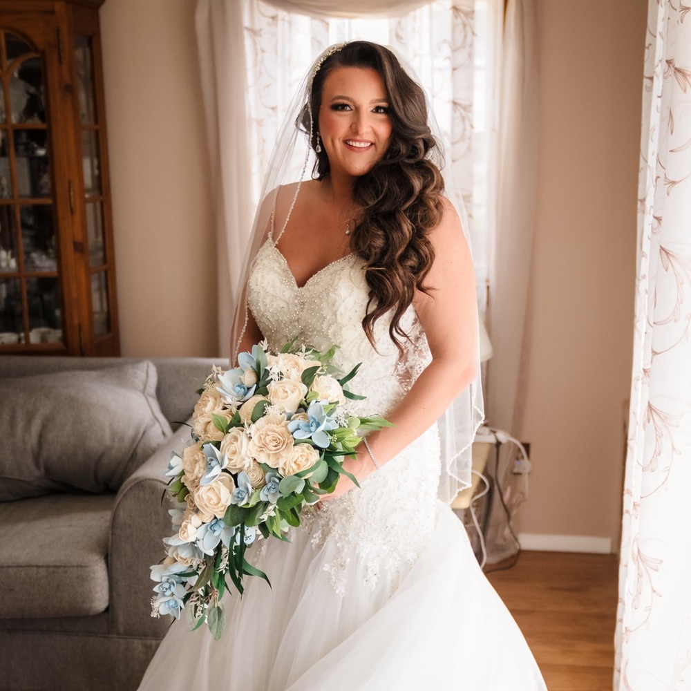 Meet your Posher, Jennalyn